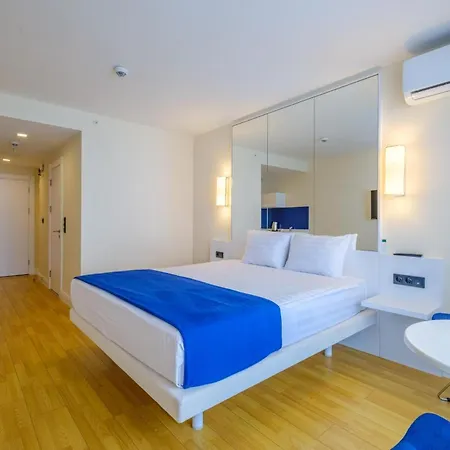 Vip Orbi City Батуми Экстерьер фото
